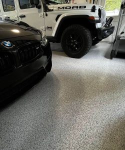 670d3f4a803f1161e161b2ba_Epoxy20floor20flakes-p-500